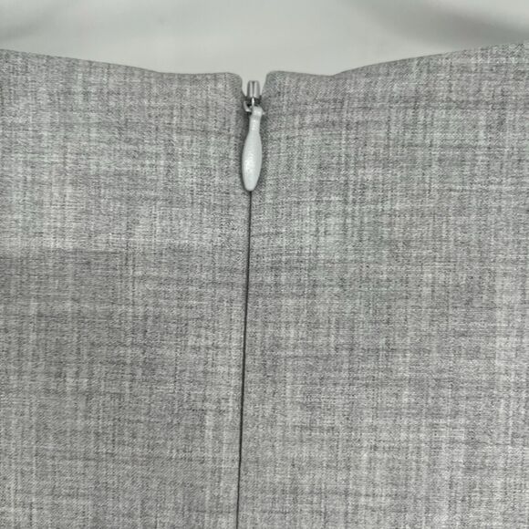NWT Of Mercer Sterling Sheath Dress 14 Light Grey Split Neck Sleeveless 3038D - Picture 5 of 9